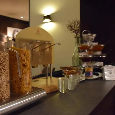 Hotel Akzent Roter Löwe 3*