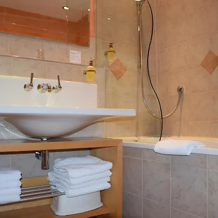 Akzent Roter Löwe Hotel 3*